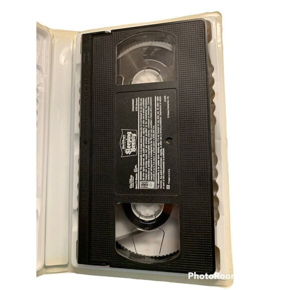 Vintage Disney's Masterpiece Sleeping Beauty VHS Fully Restored Limited Edition - Picture 6 of 6